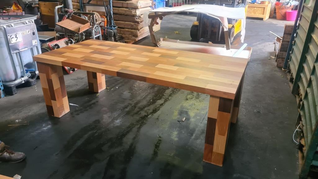 Ruime eetkamertafel (220cm) - Hout - Lichte waterschade, Ophalen, 50 tot 100 cm, Vijf personen of meer, Rechthoekig