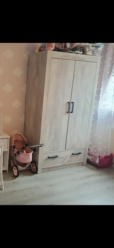 Kidsmill babykamer - kledingkast, commode, meegroeibed, Kinderen en Baby's, Kinderkamer | Complete kinderkamers, Ophalen of Verzenden