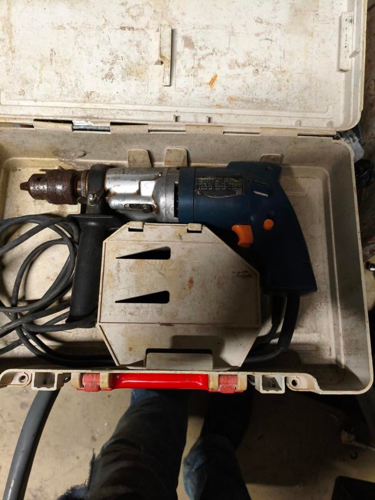 Boormachine met koffer, Ophalen, Boormachine