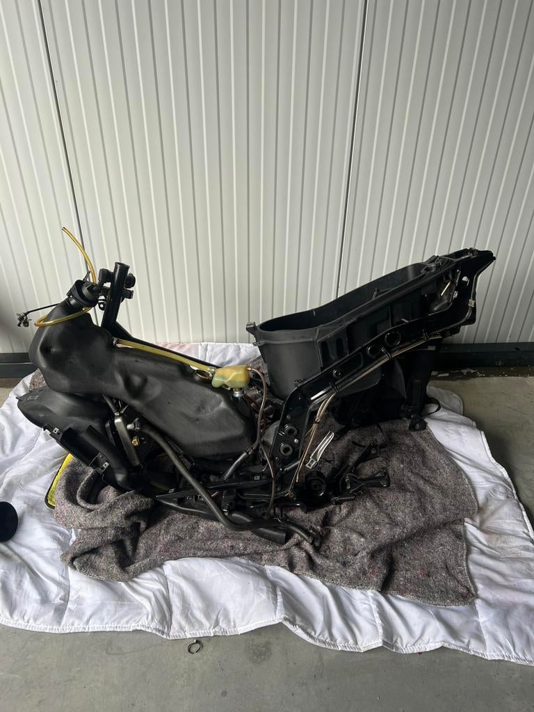 Gilera Runner M08 A2 frame Nederlands, Ophalen, Zo goed als nieuw, Frame