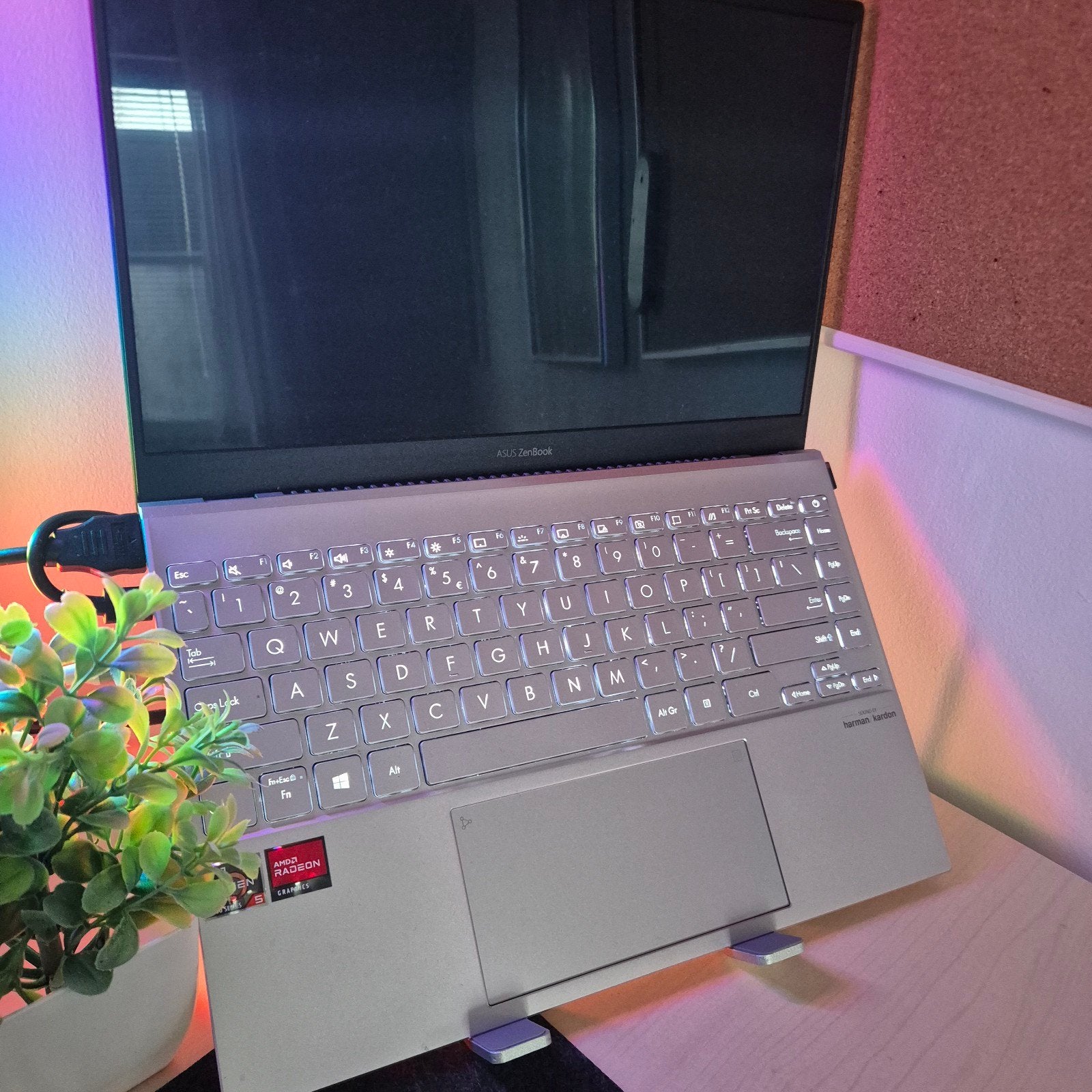 ASUS UM325IA Ryzen 5 5500U, 8GB, OLED, Computers en Software, Windows Laptops, Asus, Qwerty, AMD Ryzen 5 5500U with Radeon Graphics