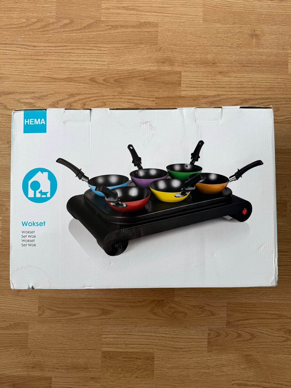 Hema Wokset - 6 Wokpannen met Elektrische Plaat, Antiaanbaklaag, Ophalen of Verzenden, Wok, Nieuw