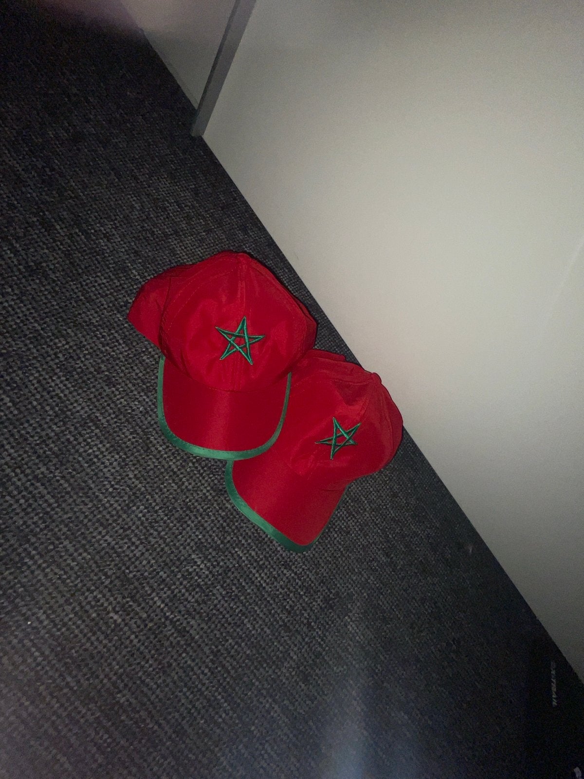Marokkaanse petjes met ster - Rood en Groen, Ophalen of Verzenden, Gedragen, One size fits all, Pet