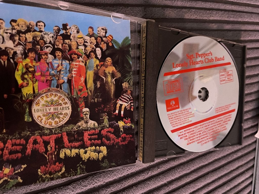 Beatles lonely hearts cd, Ophalen of Verzenden, 1980 - 1989, Zo goed als nieuw