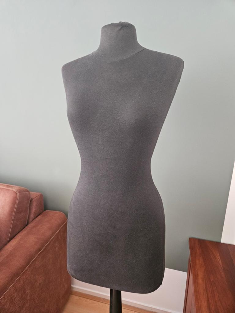 Paspop incl standaard, Kleding | Dames, Trouwkleding en Trouwaccessoires, Zo goed als nieuw, Accessoires, Ophalen of Verzenden