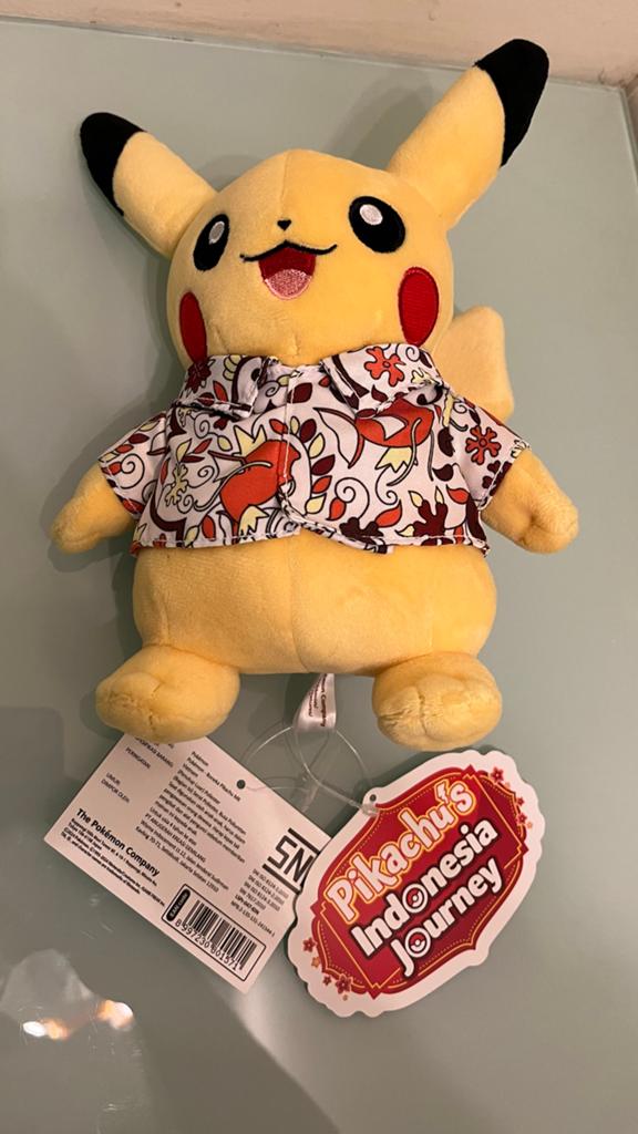 Pikachu Indonesia Batik Magikarp Shirt Knuffel pluche, Geel, Overige typen, Nieuw, Ophalen of Verzenden