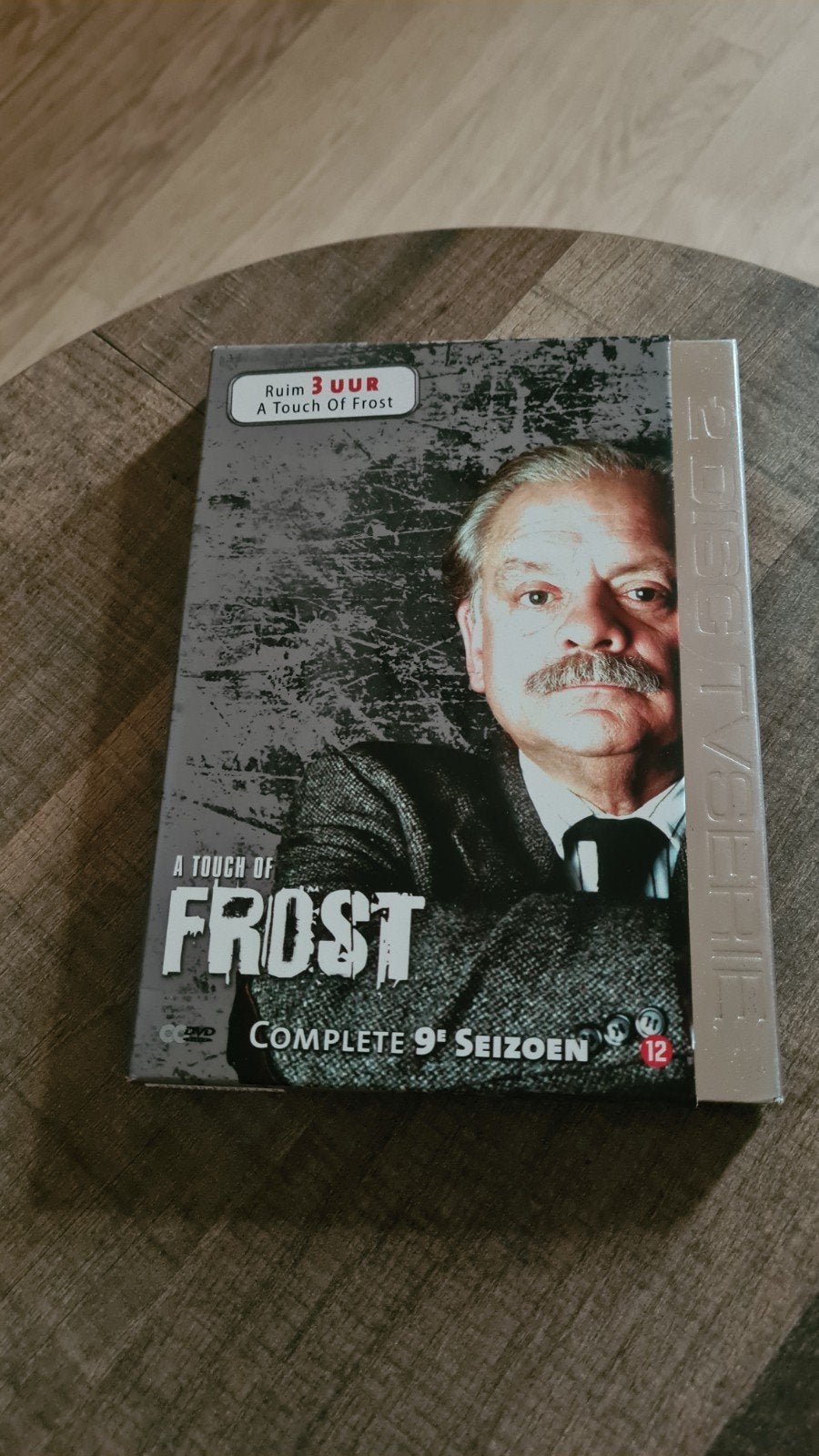 A touch of Frost  deel 9, Vanaf 12 jaar, Ophalen of Verzenden, Zo goed als nieuw