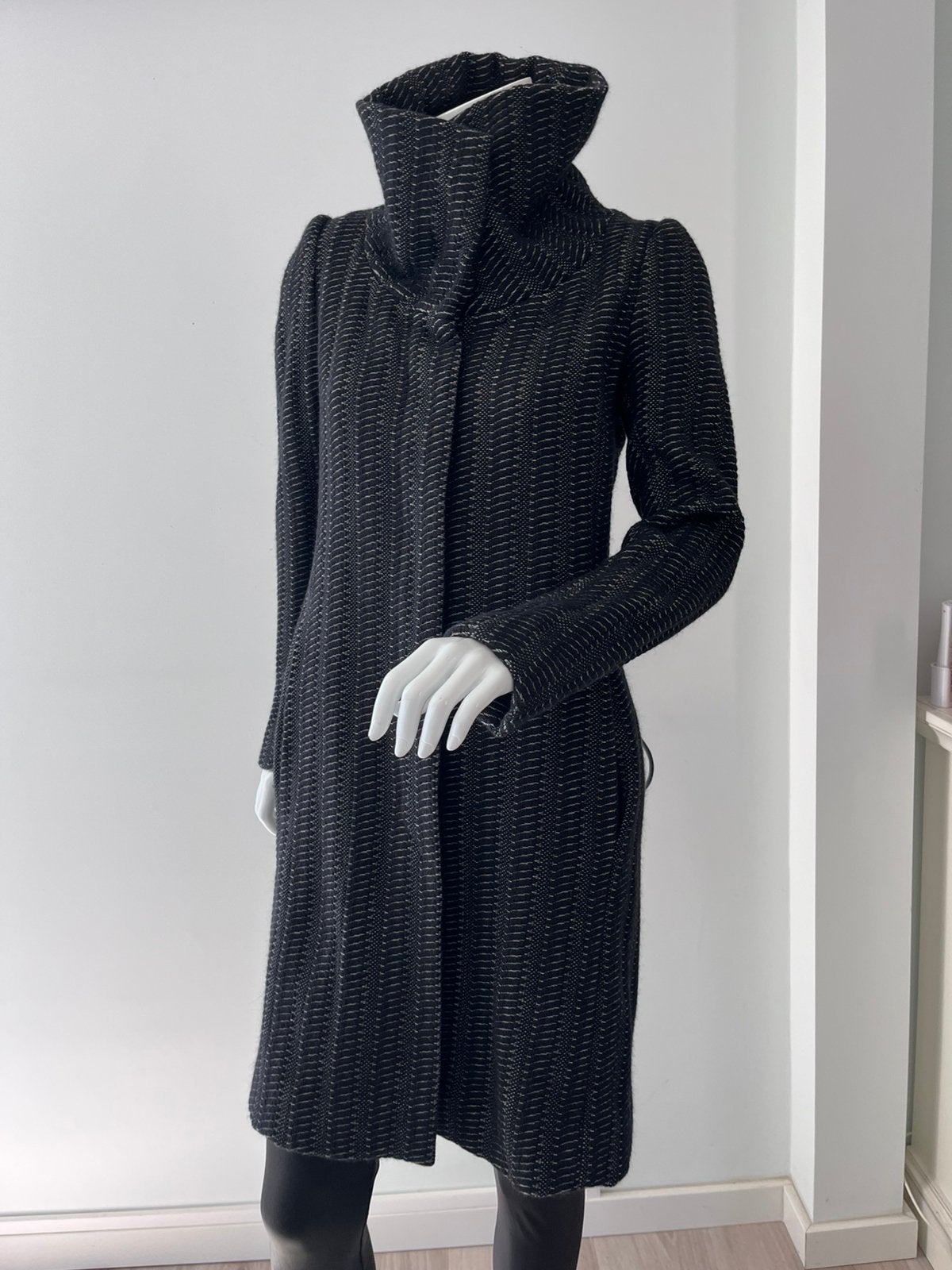 Dries van Noten wintermantel alpaca/wol mix maat 38, Ophalen of Verzenden, Zo goed als nieuw, Maat 38/40 (M), Zwart