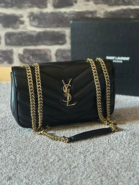 Yves Saint Laurent LouLou | In zeer goede staat!, Sieraden, Tassen en Uiterlijk, Tassen | Damestassen, Ophalen, Zo goed als nieuw