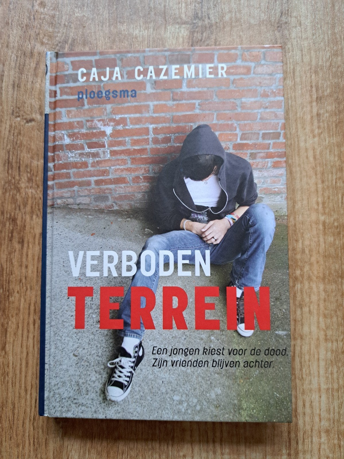 Verboden Terrein - Caja Cazemier (Jeugdboek), Ophalen of Verzenden