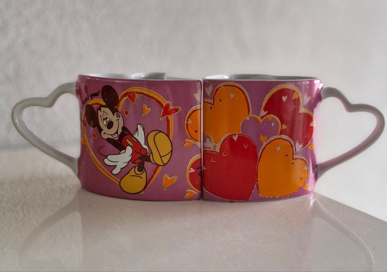 Disney Beker Mickey & Minnie Mouse, Ophalen of Verzenden, Mickey Mouse, Zo goed als nieuw, Servies