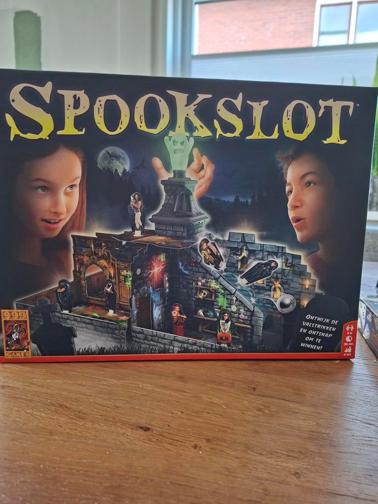 Spookslot, Ophalen