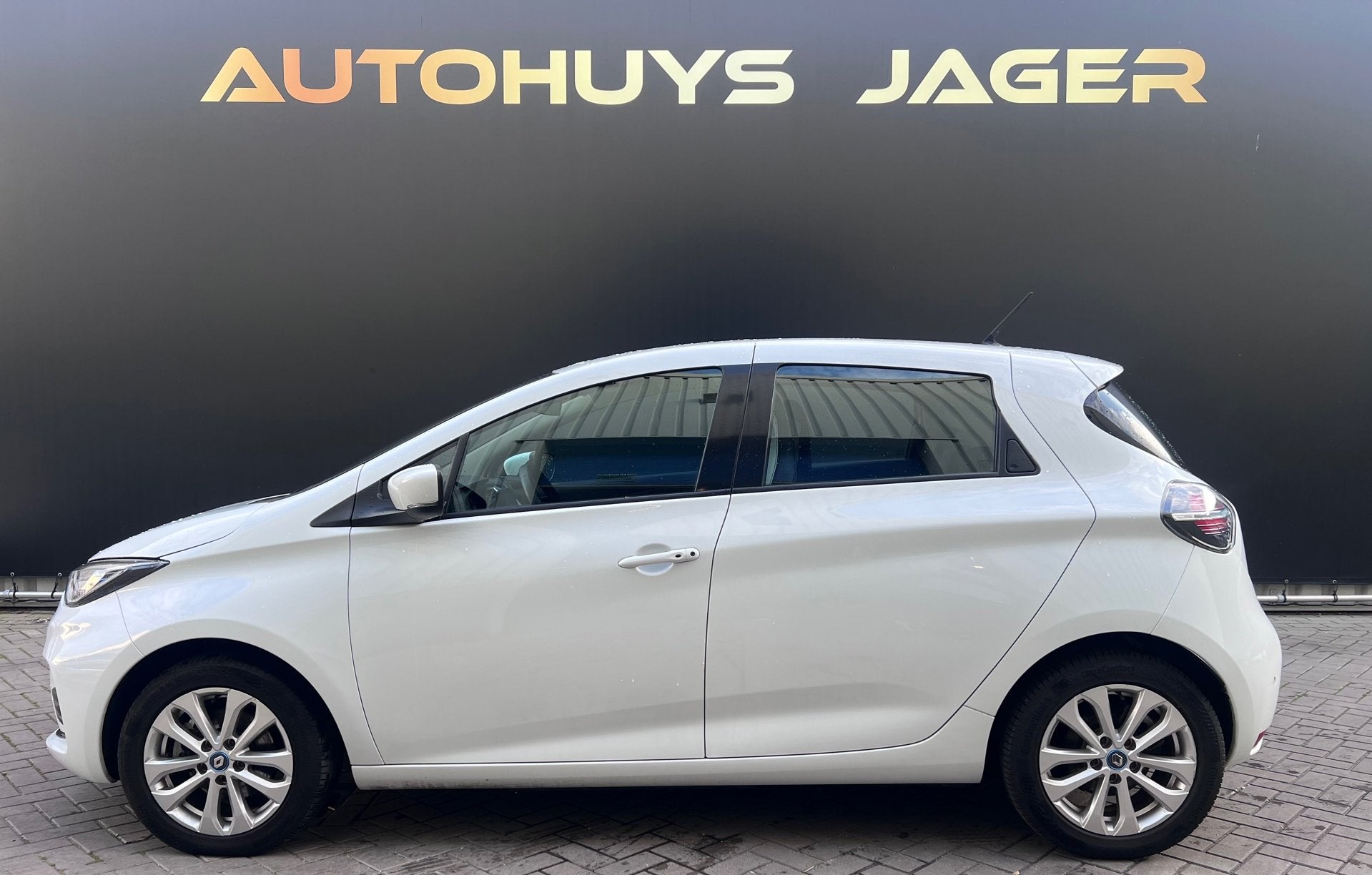 Renault ZOE R110 Life 52 kWh (ex Accu) - Keyless Navi Parkee, Auto's, Dealer onderhouden, Gebruikt, Zwart, Leder en Stof
