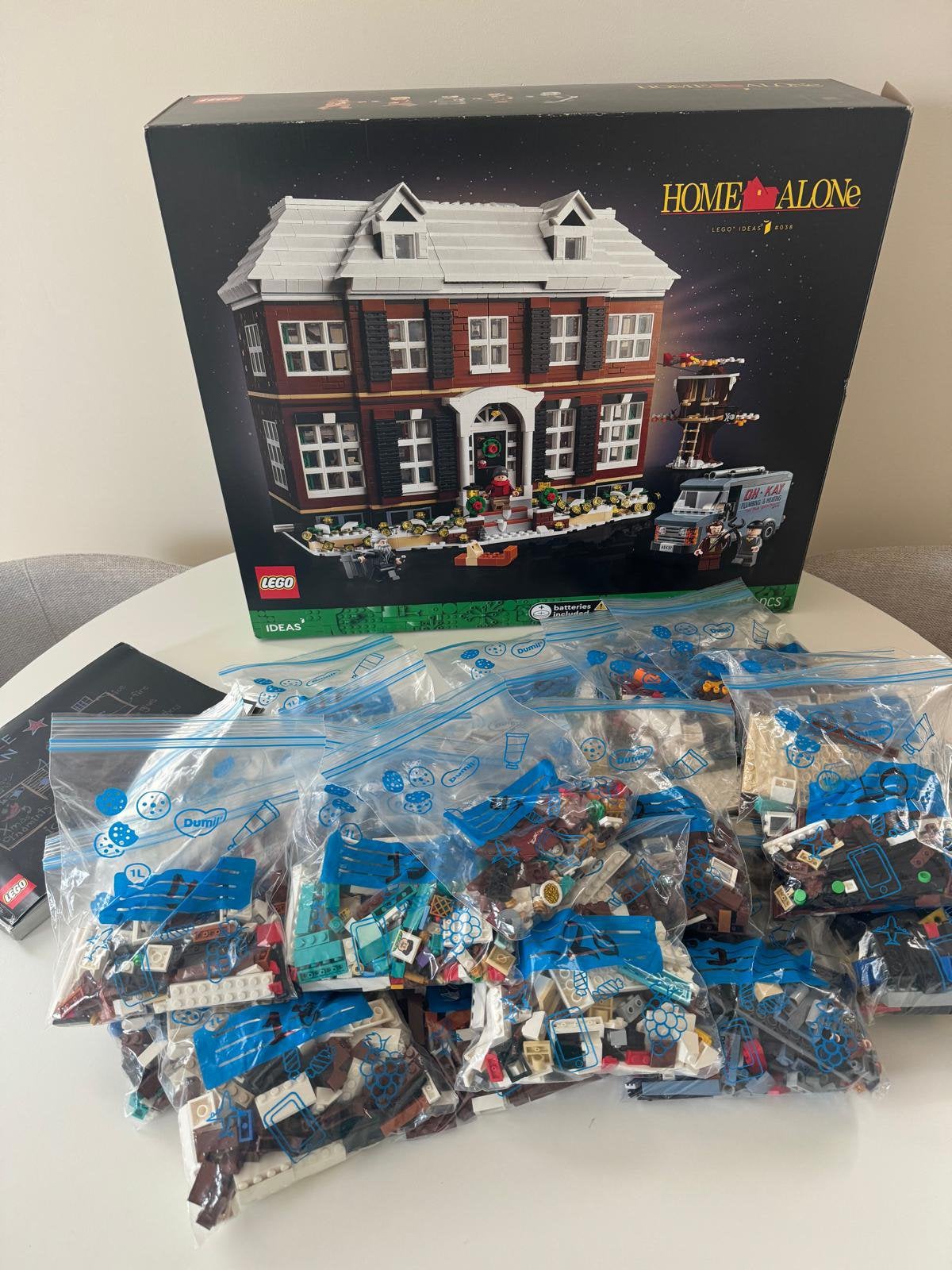 LEGO Ideas Home Alone 21330, Ophalen, Lego, Compleet, Complete set