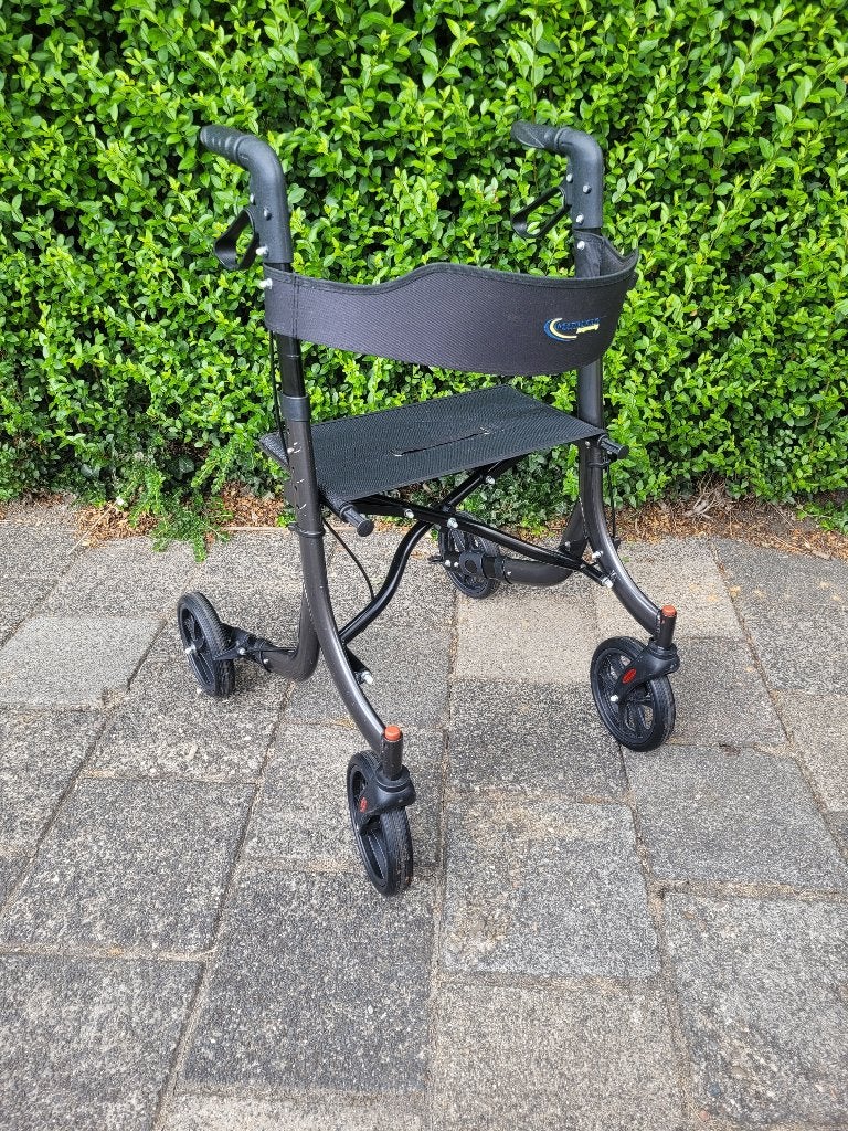 MultiMotion Light design rollator , model PO23, Diversen, Rollators, Zo goed als nieuw, Lichtgewicht, Opvouwbaar, Ophalen