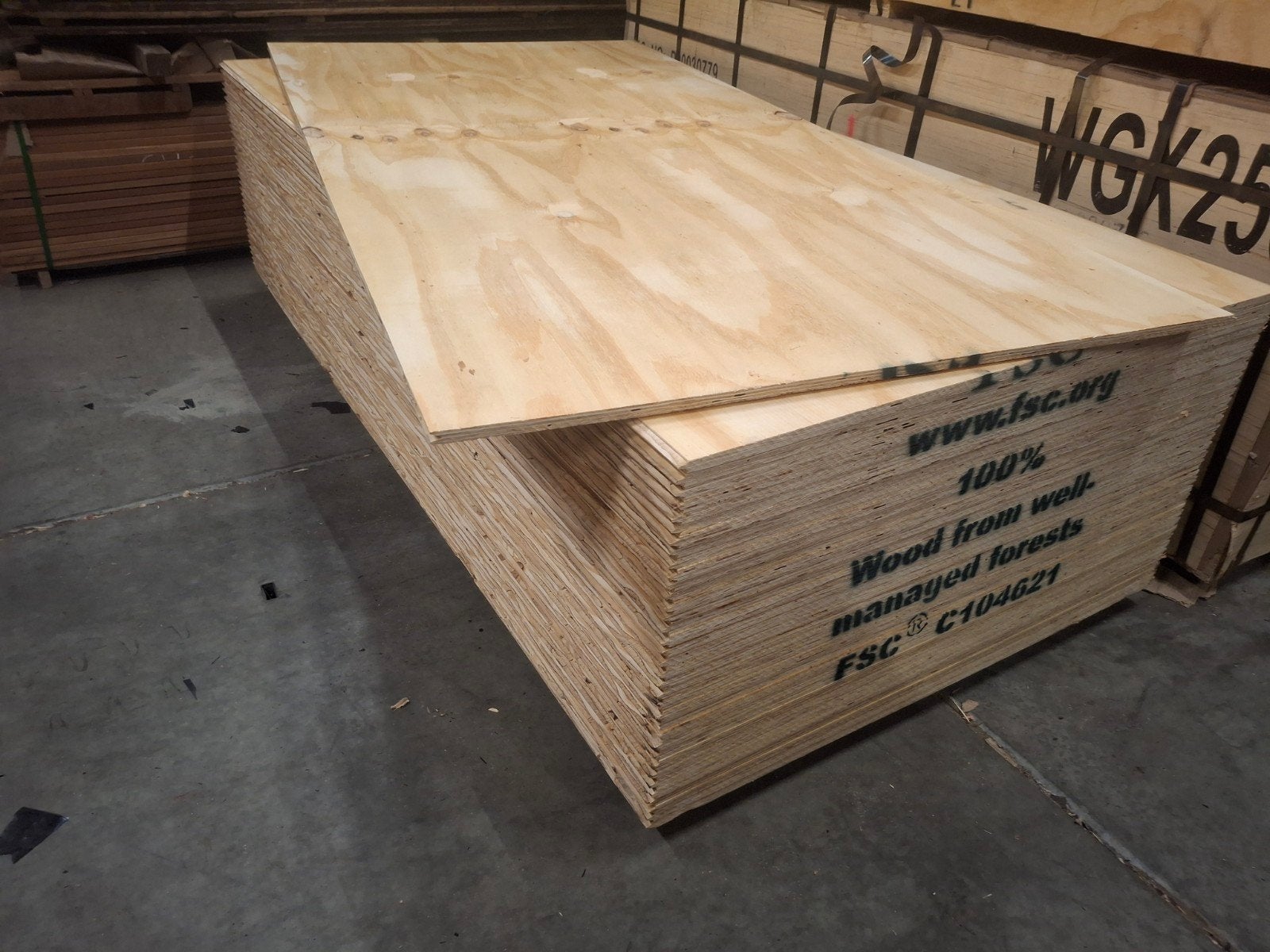 Underlayment en betonplex platen Nieuw 18mm, Ophalen, Nieuw, Hout