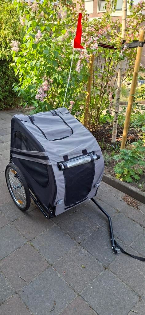 Zo goed als nieuwe hondenfietskar - Ideaal voor uw hond!, Fietsen en Brommers, Ophalen, Zo goed als nieuw, Hondenkar, 20 tot 40 kg