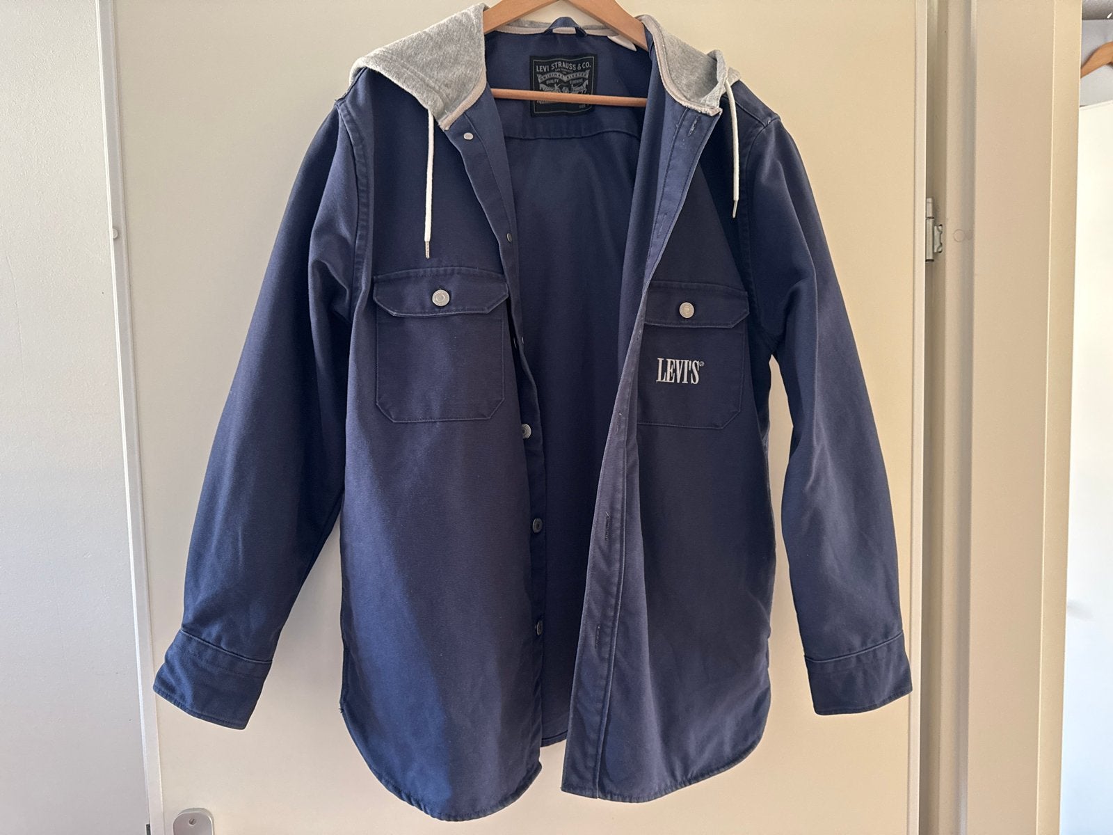 Nieuw Levi's Oversized Overhemdjas met Capuchon Maat M, Ophalen of Verzenden, Nieuw, Maat 48/50 (M), Blauw