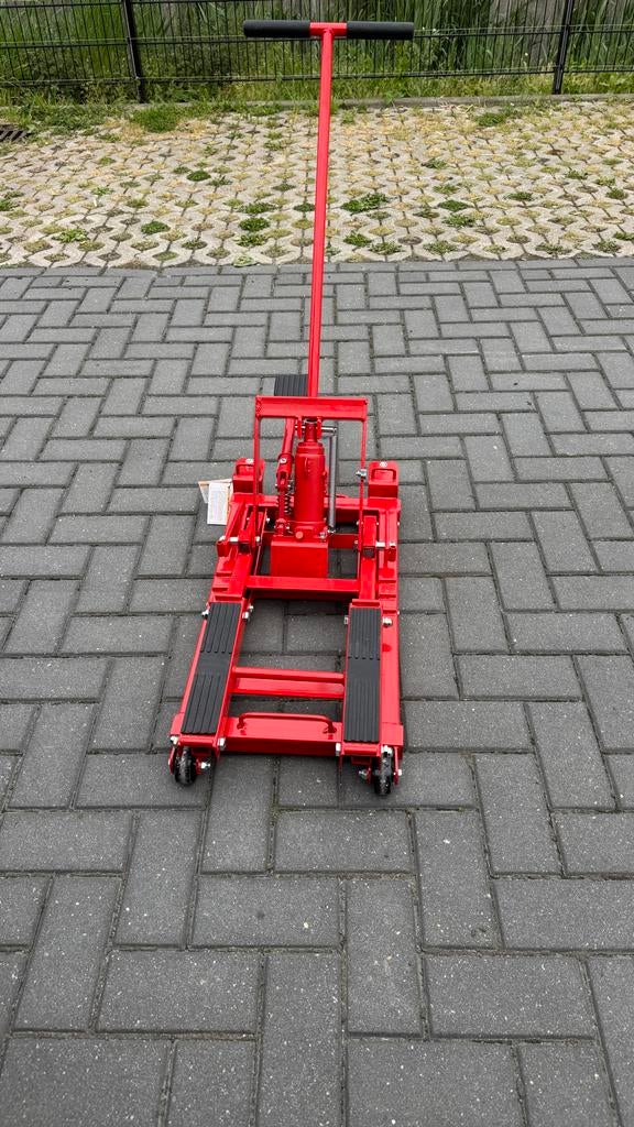 Nieuwe Hydraulische Motorfiets Krik - Rood, Ophalen, Nieuw, Hydraulisch, Schaarkrik