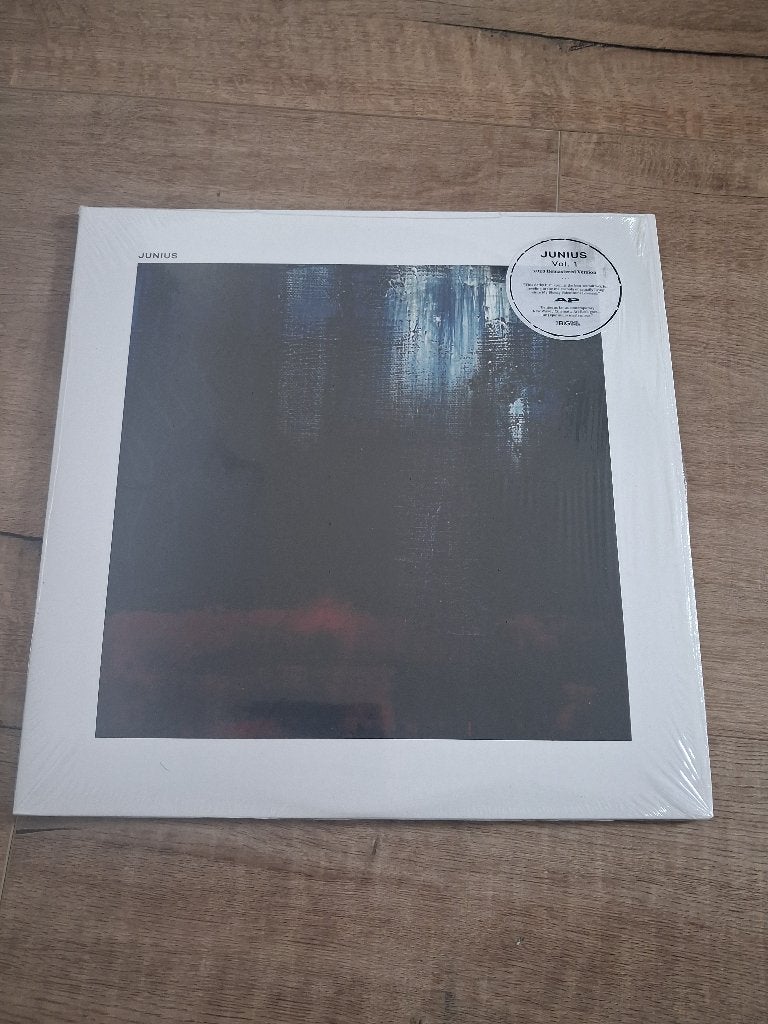 JUNIUS - Vol. 1 ( 2 x LP ), Overige genres, Ophalen of Verzenden, Zo goed als nieuw, Geseald