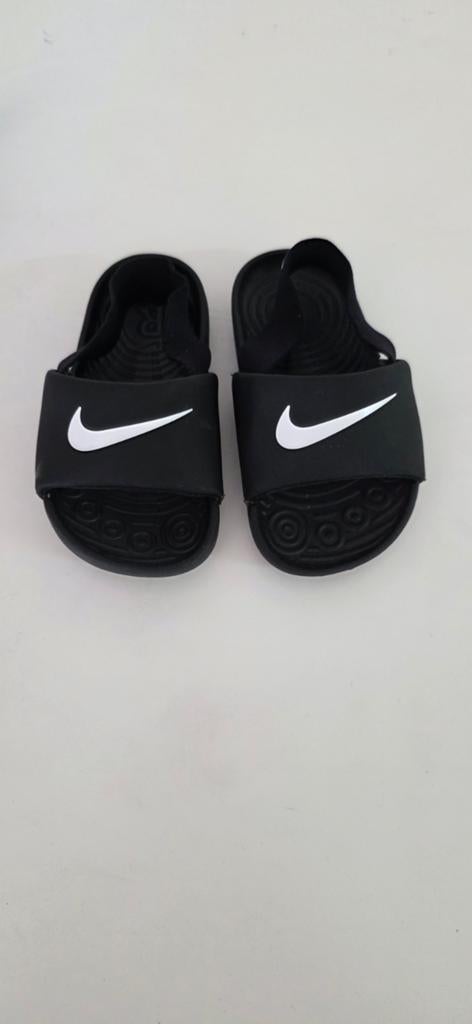 Nike sandaaltjes maat 22, Jongen of Meisje, Overige typen, Ophalen of Verzenden, Zo goed als nieuw