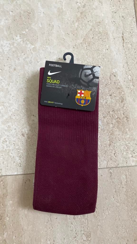 Nieuw nike voetbalSokken FC Barcelona maat 39/42 bordeaurood, Ophalen of Verzenden, Nieuw, Overige typen