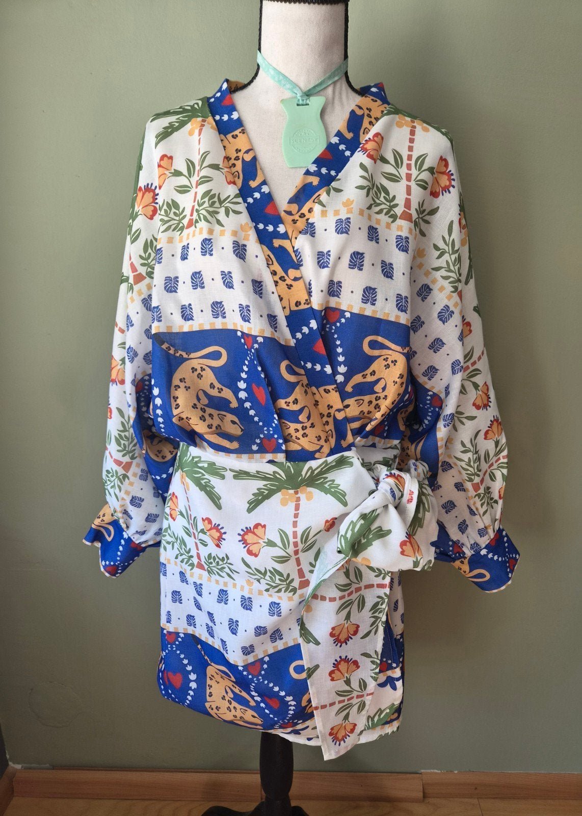Nieuwe dames wikkeljurk/zomerjurk van Purple Queen maat T1, Kleding | Dames, Maat 38/40 (M), Meerkleurig, Nieuw, Ophalen of Verzenden