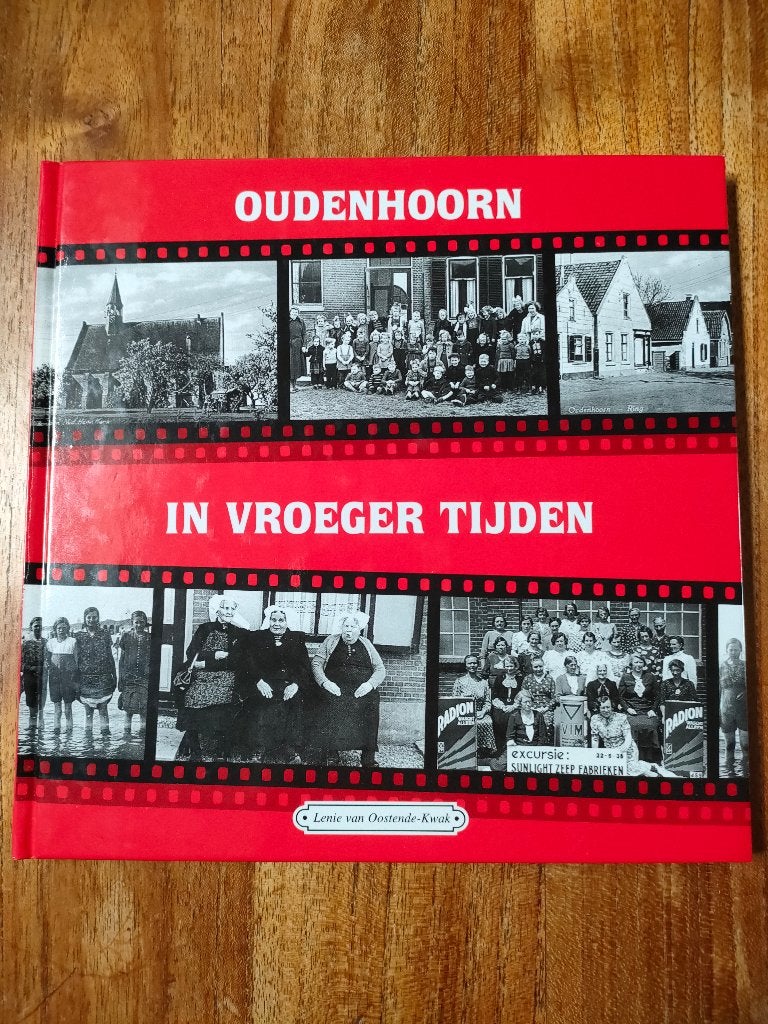 IN VROEGER TIJDEN (historische boekjes Voorne-Putten), Boeken, Ophalen of Verzenden, 20e eeuw of later, Zo goed als nieuw
