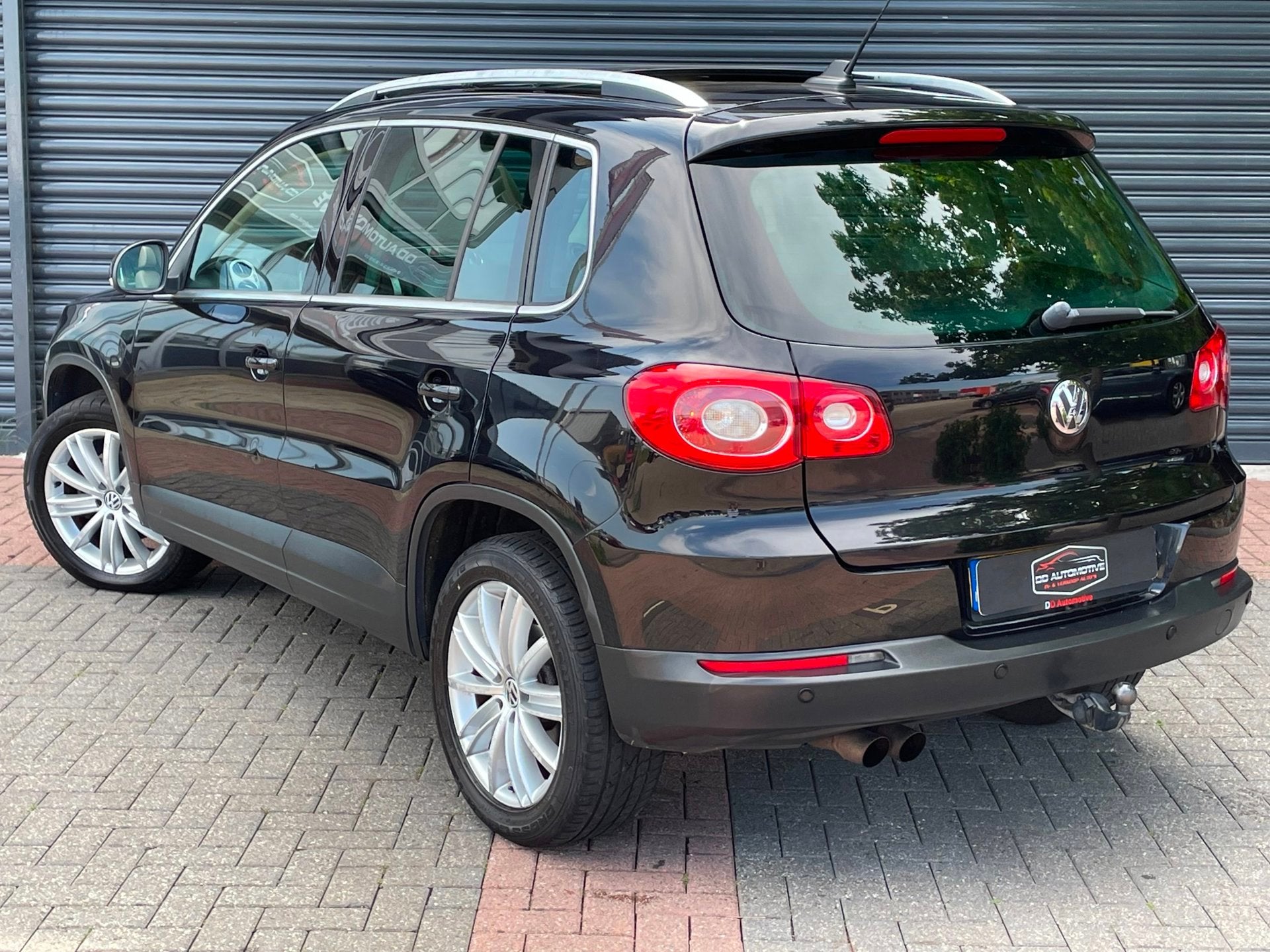 Volkswagen Tiguan 2.0 TSI Sport&Style 4Motion Automaat | Pan, Auto's, Automaat, Gebruikt, Beige, 4 cilinders