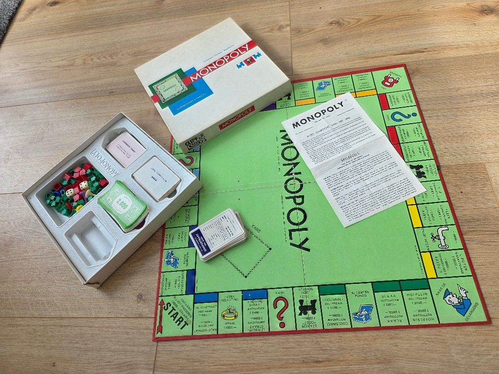 Monopoly vintage. Clipper, Drie of vier spelers, Ophalen of Verzenden, Gebruikt, Clipper