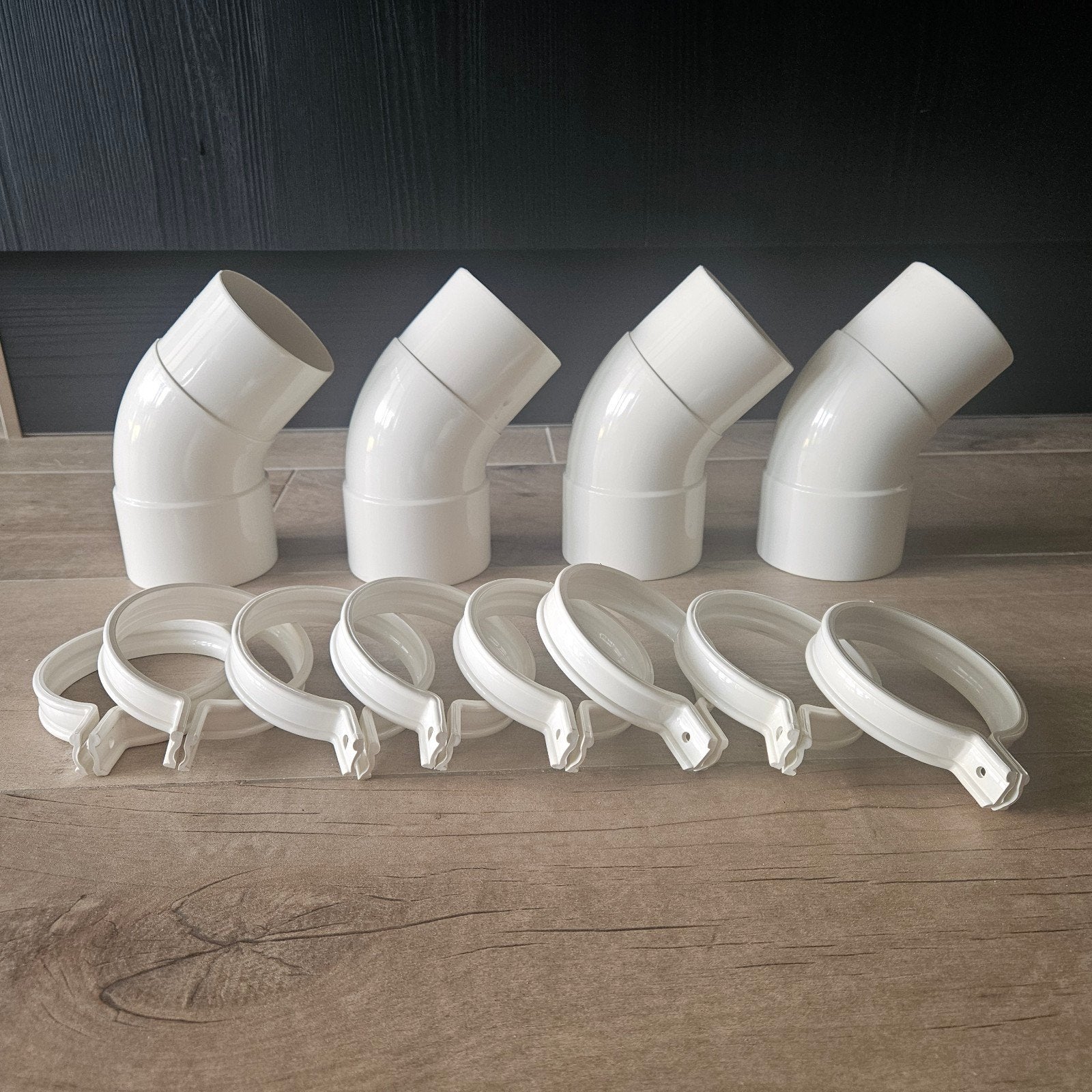 **NIEUW** 4x HWA bocht mof 80/spie 75 en 8 beugels, Doe-het-zelf en Verbouw, Buizen en Afvoer, Bochten, Pvc, 60 tot 80 mm, Nieuw