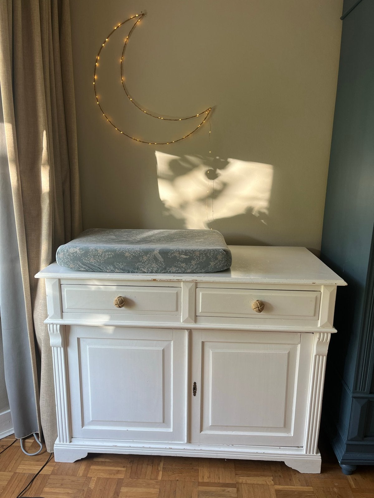 Vintage wit dressoir / commode met lades en deuren, Ophalen, Gebruikt, 100 tot 150 cm, Met lade(s)