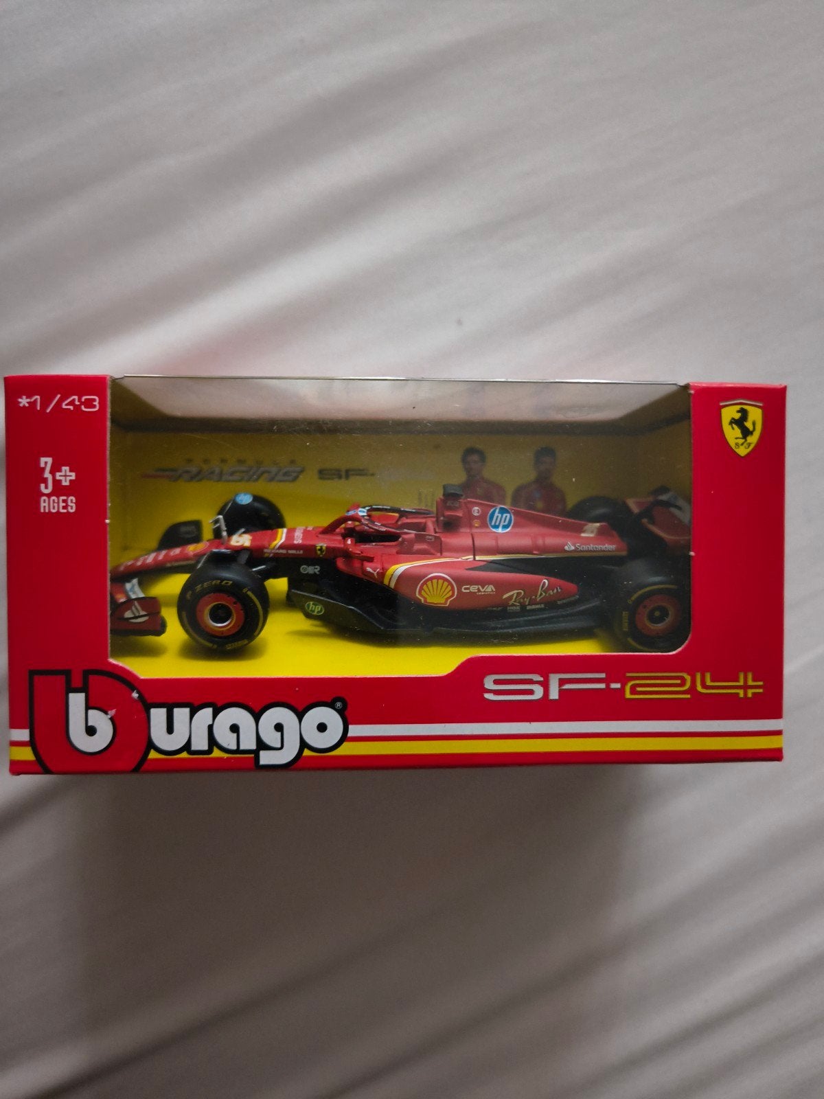 Nieuwe Ferrari F1 modelauto 1:43 - Bburago SF-24, Ophalen of Verzenden, Nieuw, Auto, Overige merken
