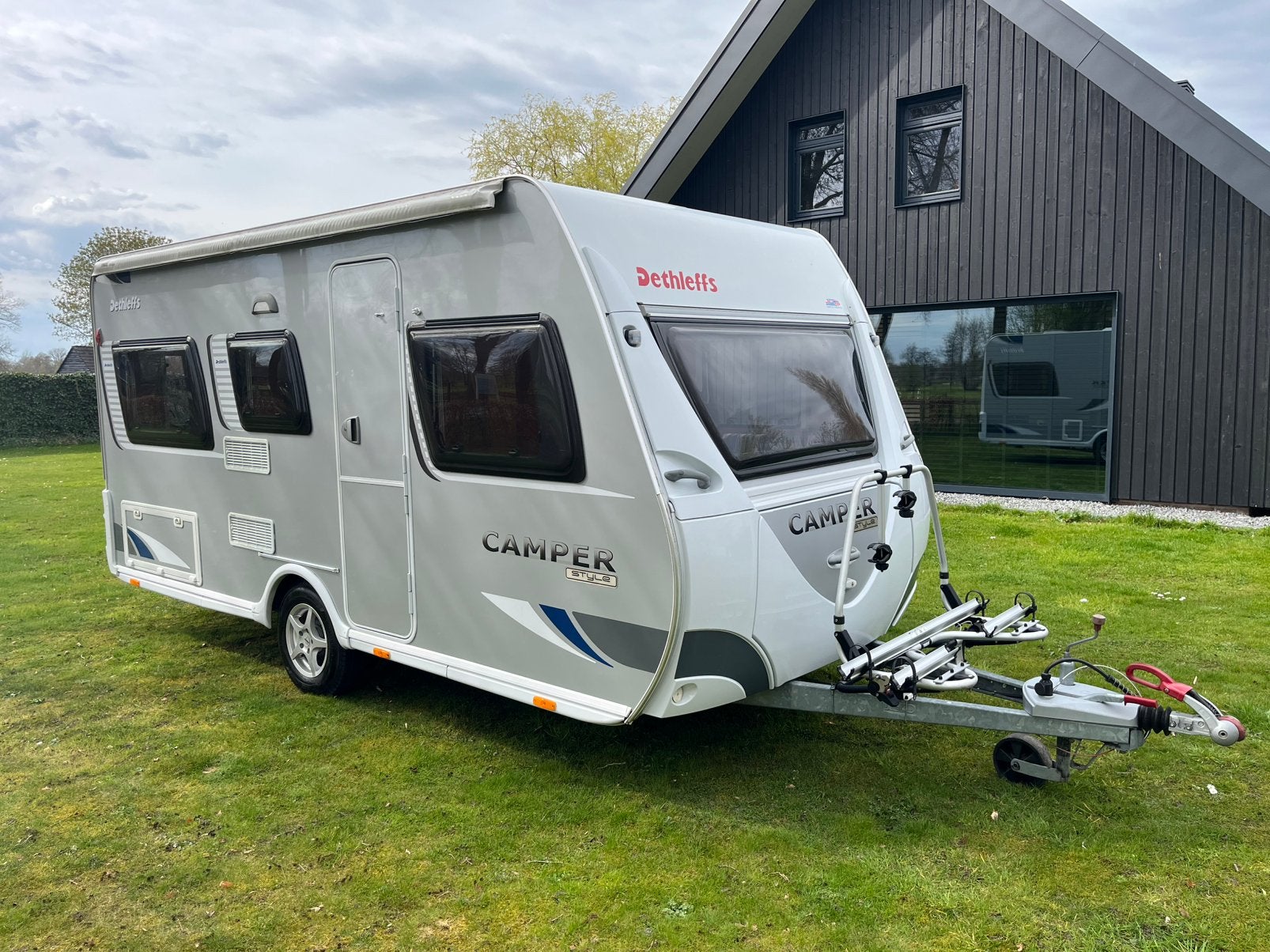 Dethleffs 460 camper style caravan, Rondzit, Particulier, Stabilisator, Sprite