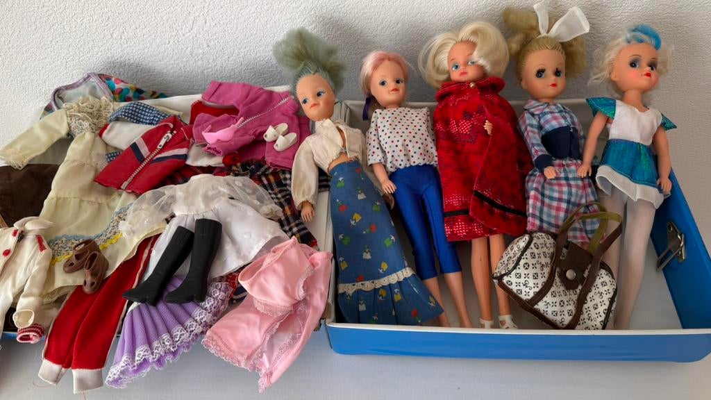Vintage Barbie Sindy Fleur Dolls in koffertje + extra’s, Ophalen of Verzenden, Gebruikt