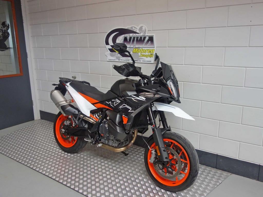 KTM 890 SMT, 2 cilinders, KTM, Motorrijbewijs A, Onbekend