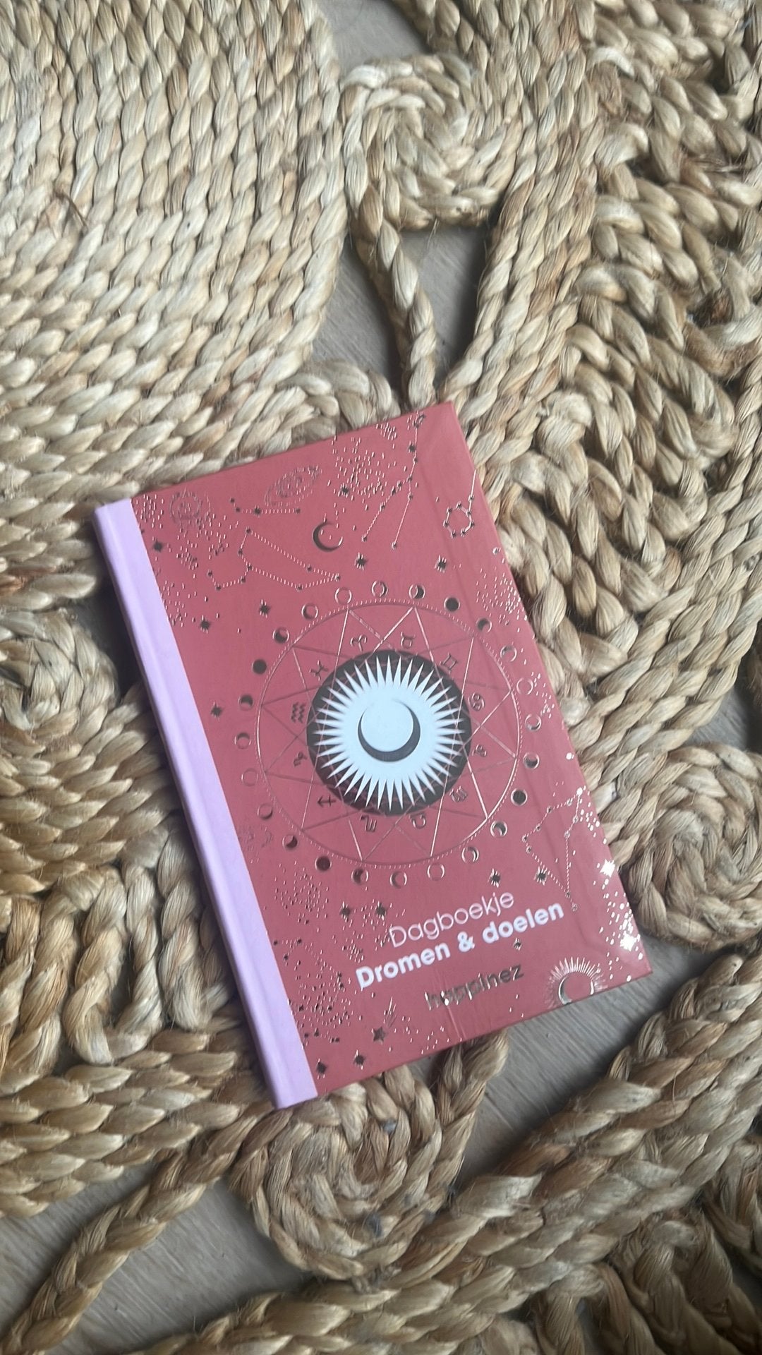 Happinez dromen en doelen dagboekje, Ophalen of Verzenden, Zo goed als nieuw, Spiritualiteit algemeen, Achtergrond en Informatie