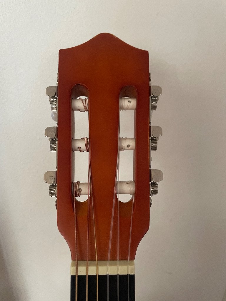 Foto 5 van 1/2 gitaar Gomez incl accessoires