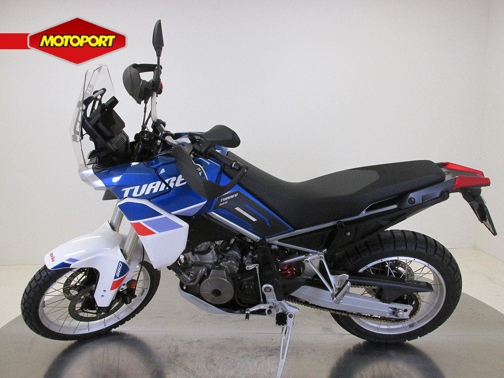 Aprilia TUAREG 660 (bj 2022), Motoren, Motoren | Aprilia, Bas@piaggio.nl, Piaggio Benelux bv., Bedrijf, Minervum 7272
4817 ZM  Breda, NL