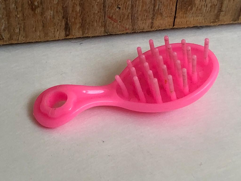 Roze Barbie borstel, Ophalen of Verzenden, Zo goed als nieuw, Barbie