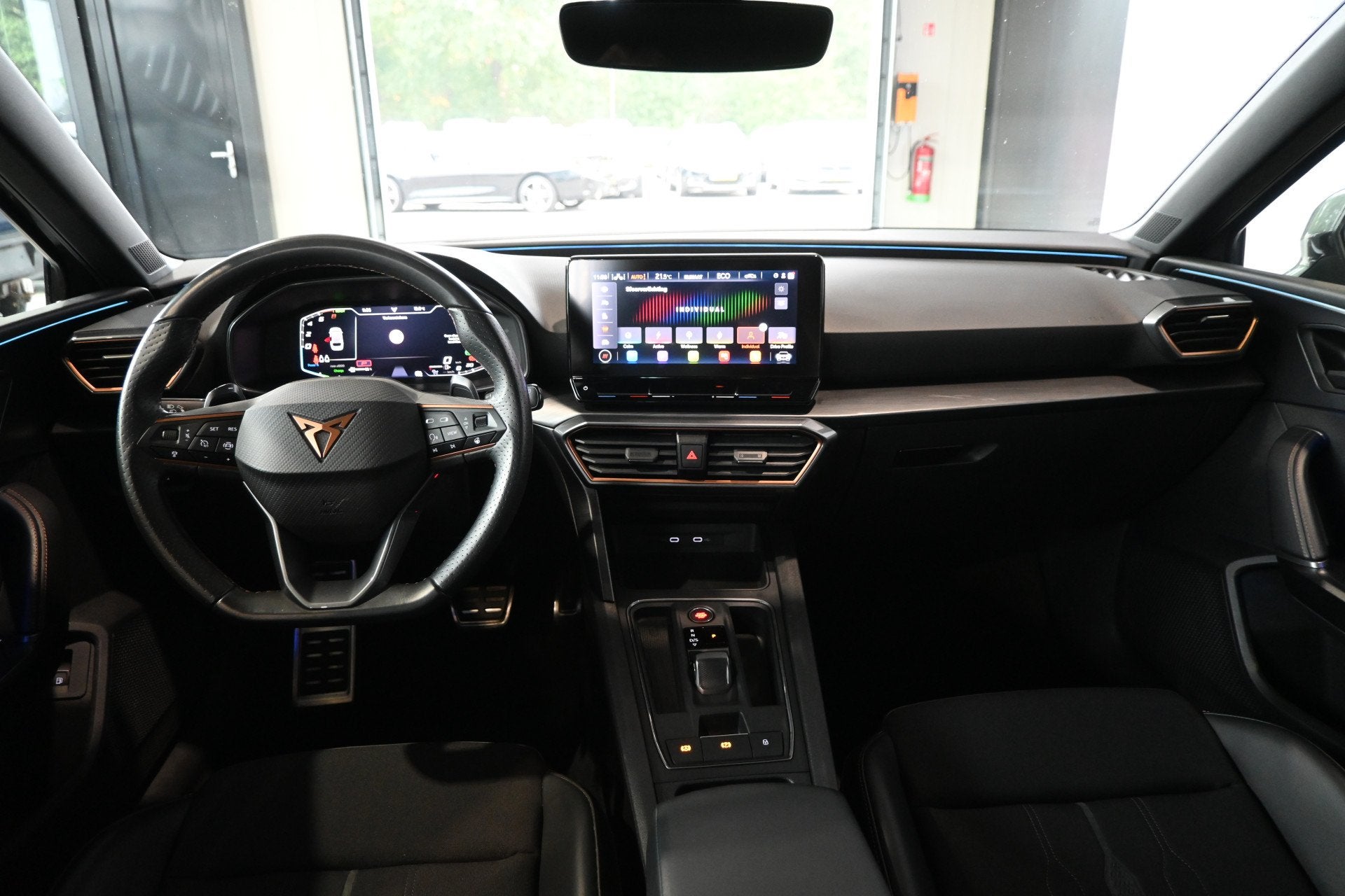 CUPRA Leon Sportstourer 1.4 e-Hybrid 245PK VZ Adrenaline Cli, Auto's, 77 km/l, Gebruikt, 4 cilinders, Met garantie (alle)