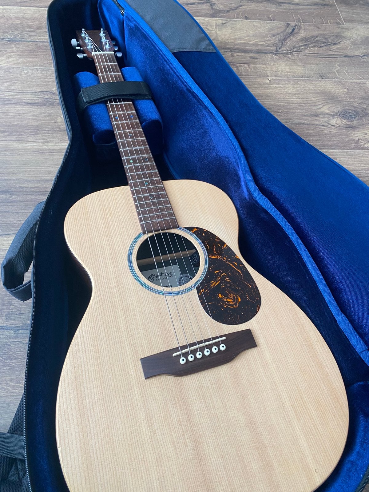 Martin 0X2E akoestische western gitaar, Ophalen, Zo goed als nieuw, Western- of Steelstringgitaar