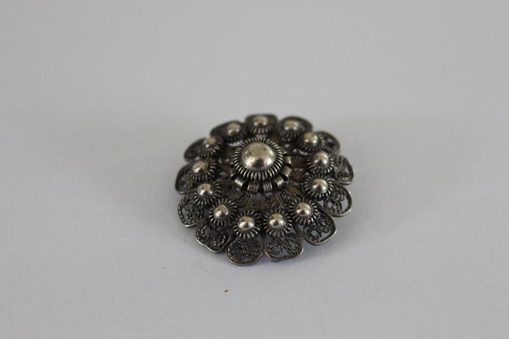 zilveren zeeuwse knop, Sieraden, Tassen en Uiterlijk, Antieke sieraden, Verzenden, Zilver, Broche