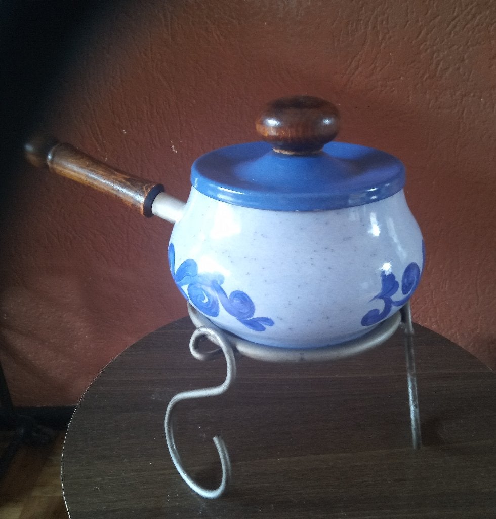 Emaille Fonduestel, Ophalen