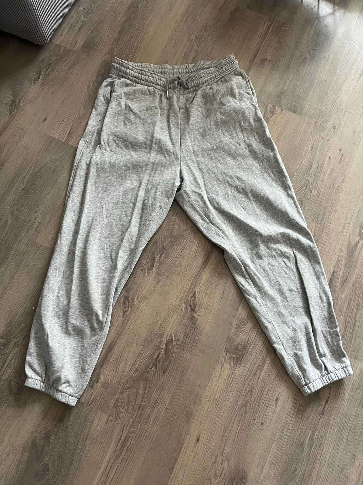 H&M Grijze Joggingbroek – Maat L, Maat 38/40 (M), Overige typen, Ophalen of Verzenden, Zo goed als nieuw
