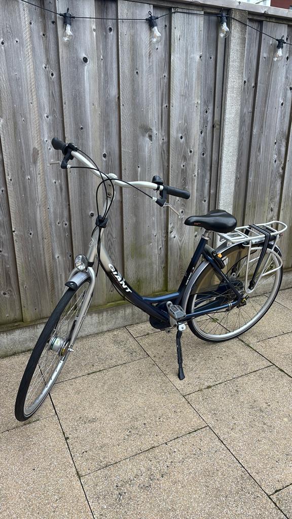 Giant dames fiets 26inch, Fietsen en Brommers, Fietsen | Driewielers, Ophalen, Zo goed als nieuw