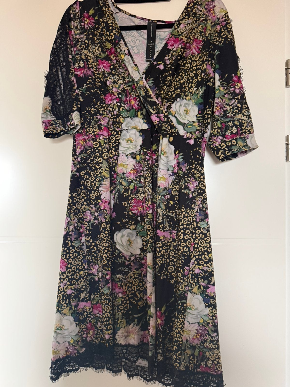 Travel jurk Jane Lushka XL, Verzenden, Zo goed als nieuw, Maat 42/44 (L), Zwart