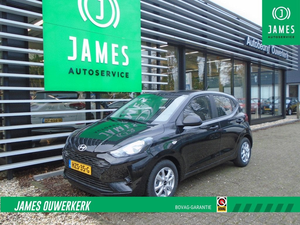 Hyundai i10 1.0 Comfort 2025MY met groot navigatie & lm velg, Auto's, Hyundai, Stof, Euro 6, 899 kg, 4 stoelen