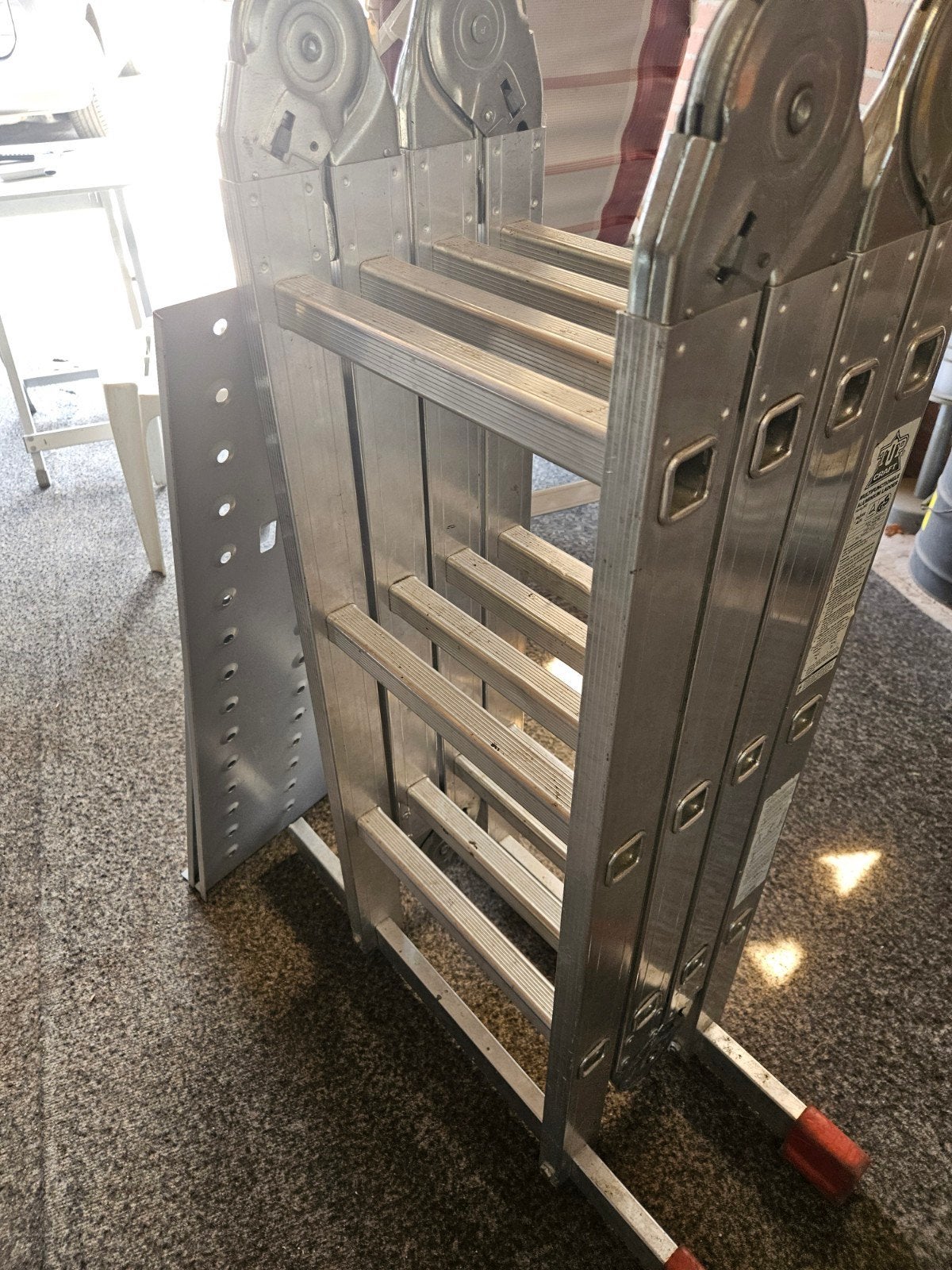 vouwladder met plateau, Ophalen, Rolsteiger of Kamersteiger, Minder dan 2 meter