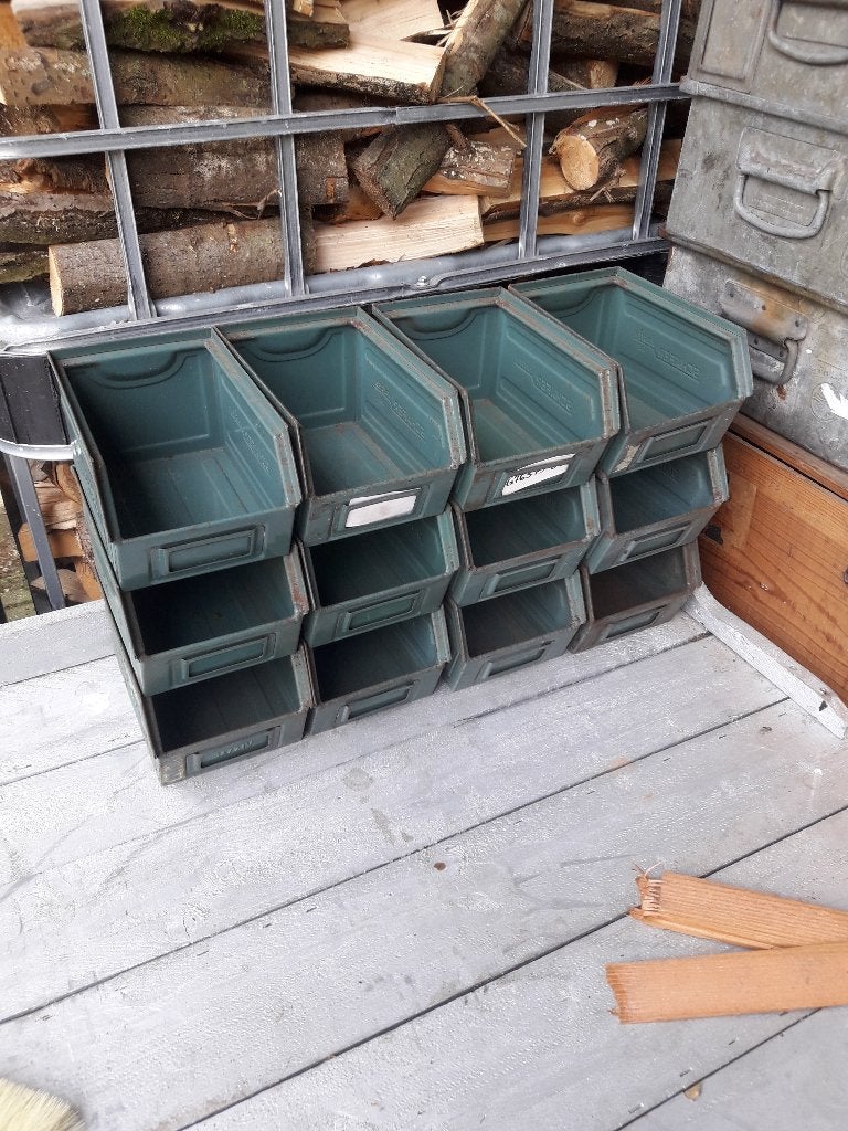 kleine stapelbakken industriële magazijnbakken, Huis en Inrichting, Ophalen, Minder dan 50 cm, Gebruikt, 50 tot 100 cm